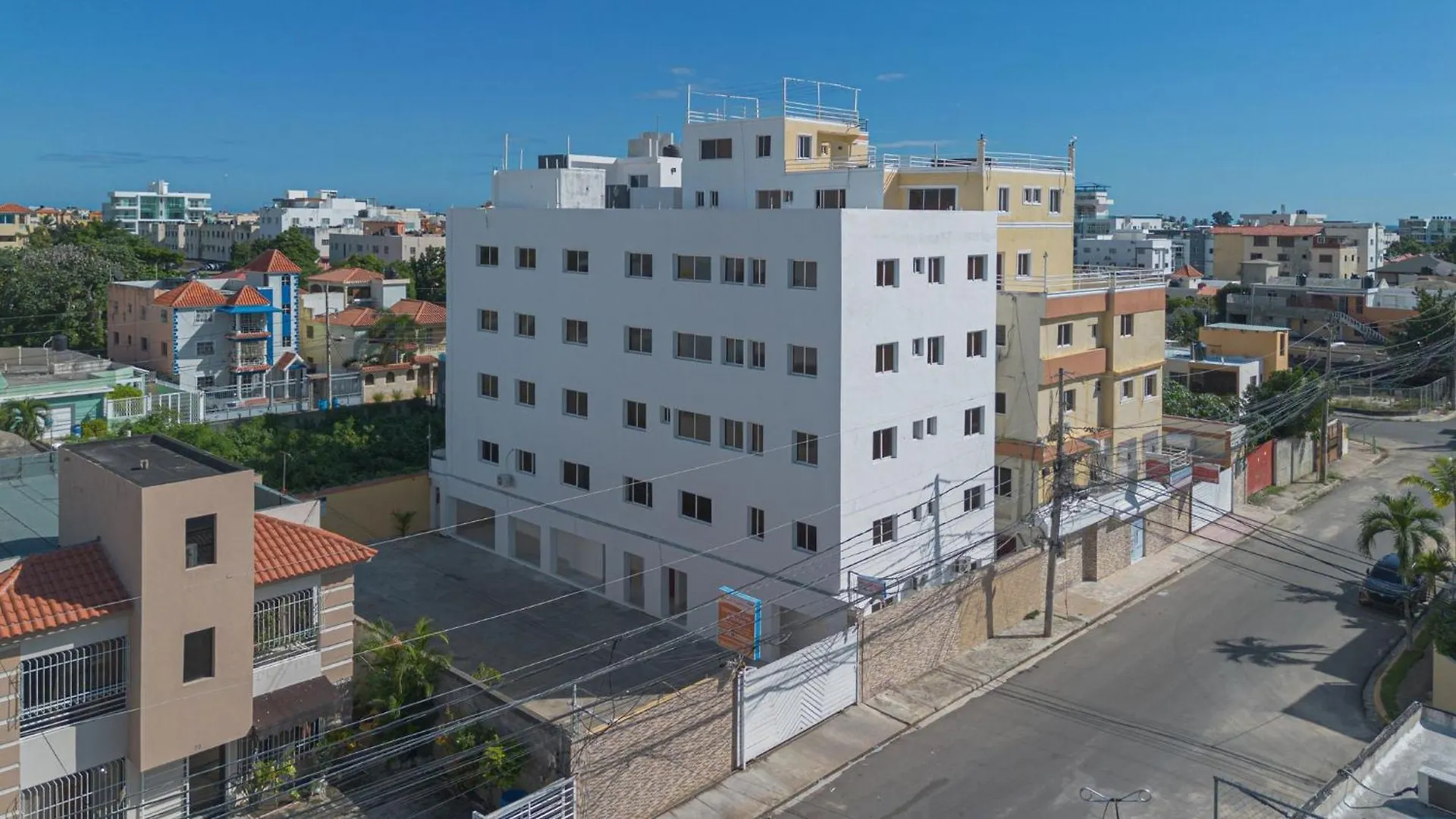 2 Bedroom 2 Bathroom Apartment In Corales Del Sur, Santo Domingo Este La Viva
